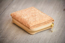 Load image into Gallery viewer, Cork purse / wallet