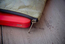 Load image into Gallery viewer, Sustainable vegan laptop case with padding and water-repellent surface