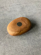 Laden des Bilds im Galerie-Viewer, Design Kühlschrank-Magnet , Tafelmagnet aus Holz, 3er-Set