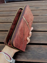 Load image into Gallery viewer, Wallet/Purse made from recycled leaves, sustainable vegan wallet with zipper in brown - vegan & eco-friendly