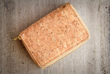 Load image into Gallery viewer, Cork purse / wallet