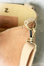 Laden des Bilds im Galerie-Viewer, Kraft Paper Einkaufstasche - handmade BY COPALA