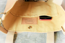 Laden des Bilds im Galerie-Viewer, Veganer Shopper aus ultra starkem Kraft Paper - handgemacht BY COPALA.