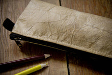 Laden des Bilds im Galerie-Viewer, Nachhaltige Federmappe