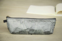 Laden des Bilds im Galerie-Viewer, Vegane Federmappe