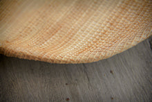 Afbeelding in Gallery-weergave laden, Deko Tablett handmade aus Bananenpflanzen – handmade und vegan BY COPALA