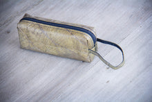 Laden des Bilds im Galerie-Viewer, Nachhaltige Federmappe