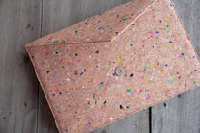 Load image into Gallery viewer, Padded 15–16" Cork Laptop Sleeve – Sustainable Vegan Case, Magnetic Closure, Water-Repellent Bag for MacBook Air/Pro, color accents
