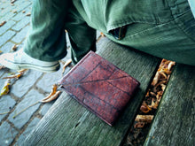 Load image into Gallery viewer, Wallet made from recycled leaves in Brown

