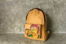 Carica l'immagine nel visualizzatore di Gallery, Rucksack vegan &amp; nachhaltig aus Kraftpapier im neuen Re-Design
