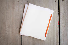 Laden des Bilds im Galerie-Viewer, Notizbuch mit Stiftmotiv, handmade und vegan
