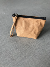 Laden des Bilds im Galerie-Viewer, Mini Kraft Papier Tasche handmade
