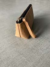 Charger l&#39;image dans la galerie, Handmade Federmappe
