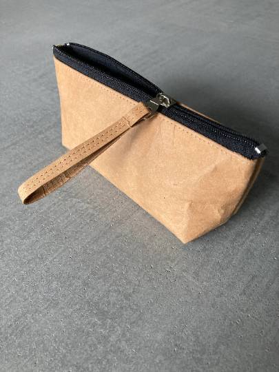 Federmappe aus Kraft Papier